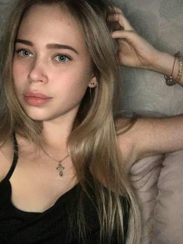 Анжела Нежная Брюнетка фото 4